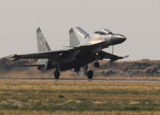 Ấn Độ triển khai máy bay chiến đấu Su-30MKI ở biên giới Ấn-Trung